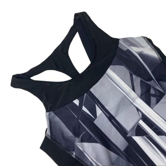 ALO Tops - Alo Yoga black tank top and geometric design Woman